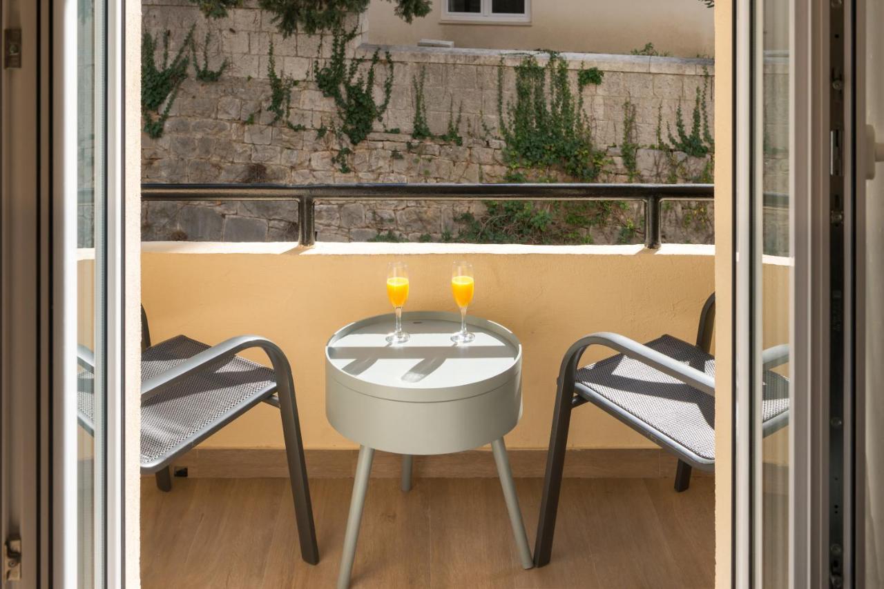 Capital Apartments And Rooms Σπλιτ Εξωτερικό φωτογραφία