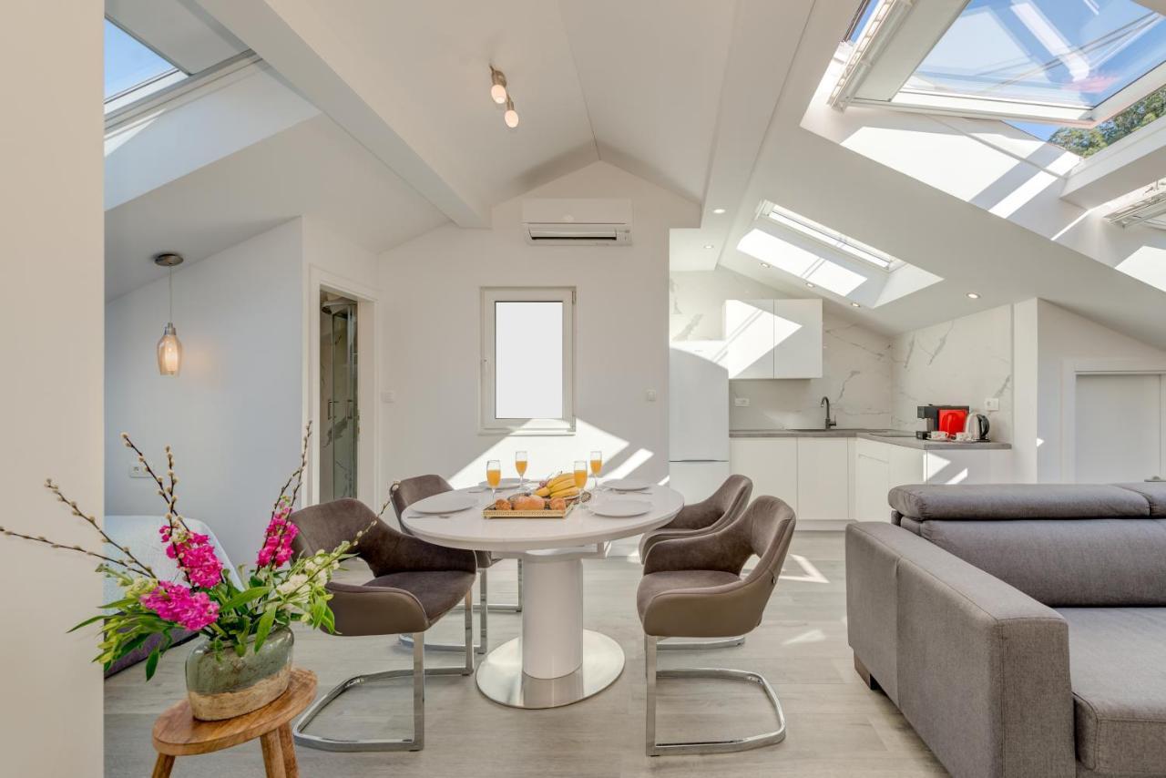 Capital Apartments And Rooms Σπλιτ Εξωτερικό φωτογραφία